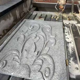 泰安 白麻别墅干挂雕花板