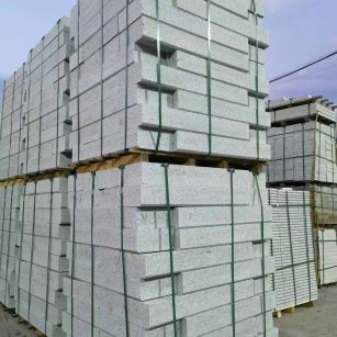 泰安 芝麻白花岗岩路沿石，路缘石，路肩石，道牙，立缘石，马路牙子，街沿石，侧石等