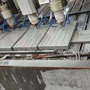 泰安 芝麻白花岗岩荔枝面盲道雕刻