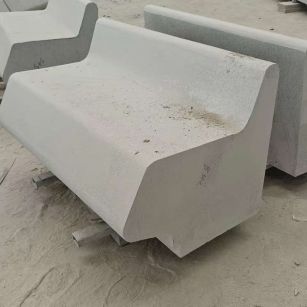 泰安 芝麻白花岗岩异形坐凳，石凳