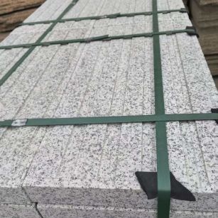 泰安 白麻花岗岩直行盲道石，盲条，地铺石