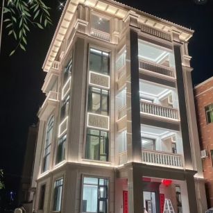 泰安 芝麻白花岗岩别墅外墙夜间效果