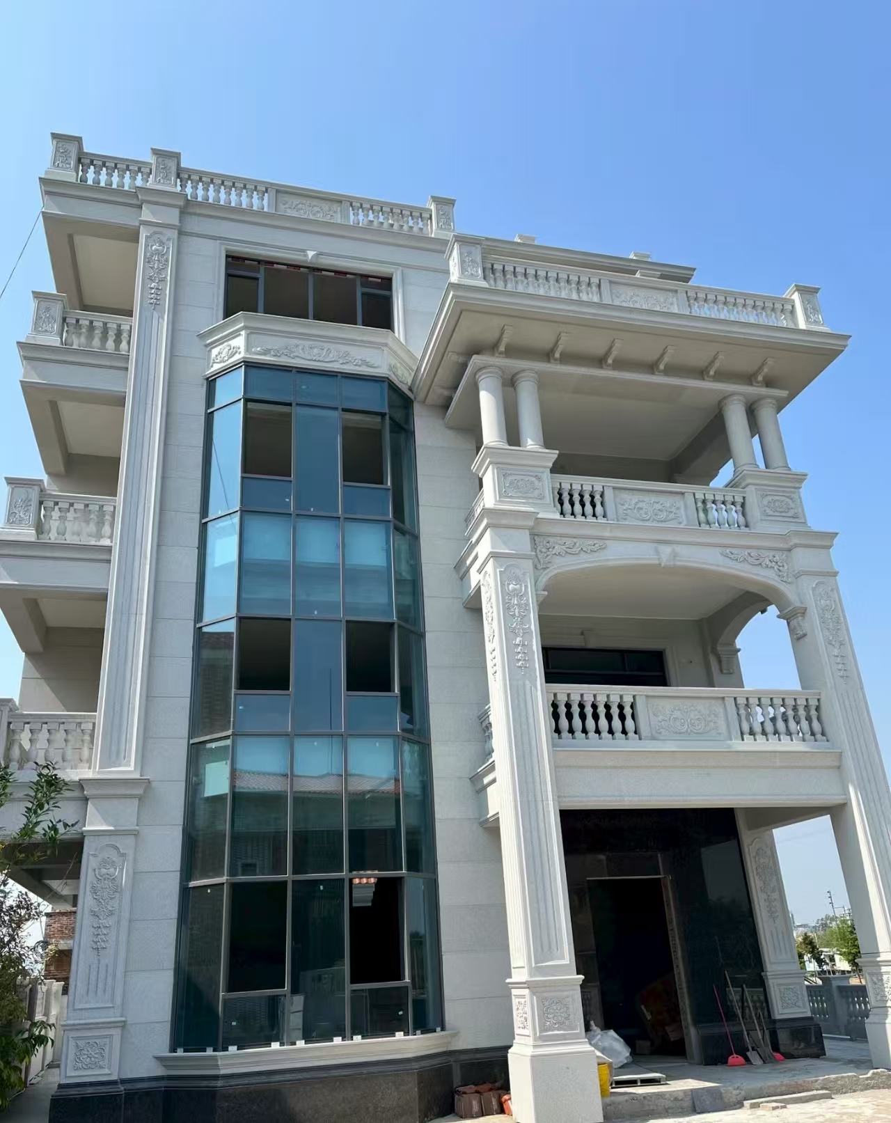 泰安 白麻花岗岩别墅外墙干挂效果展示