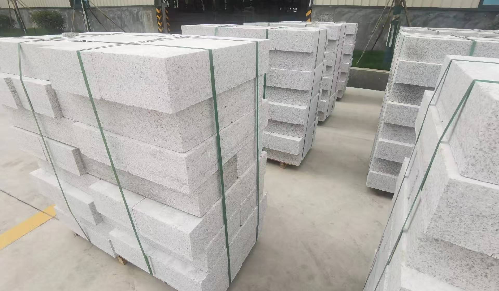 泰安 白麻花岗岩路沿石，立缘石，平缘石，路牙石，道牙石，马路牙子等