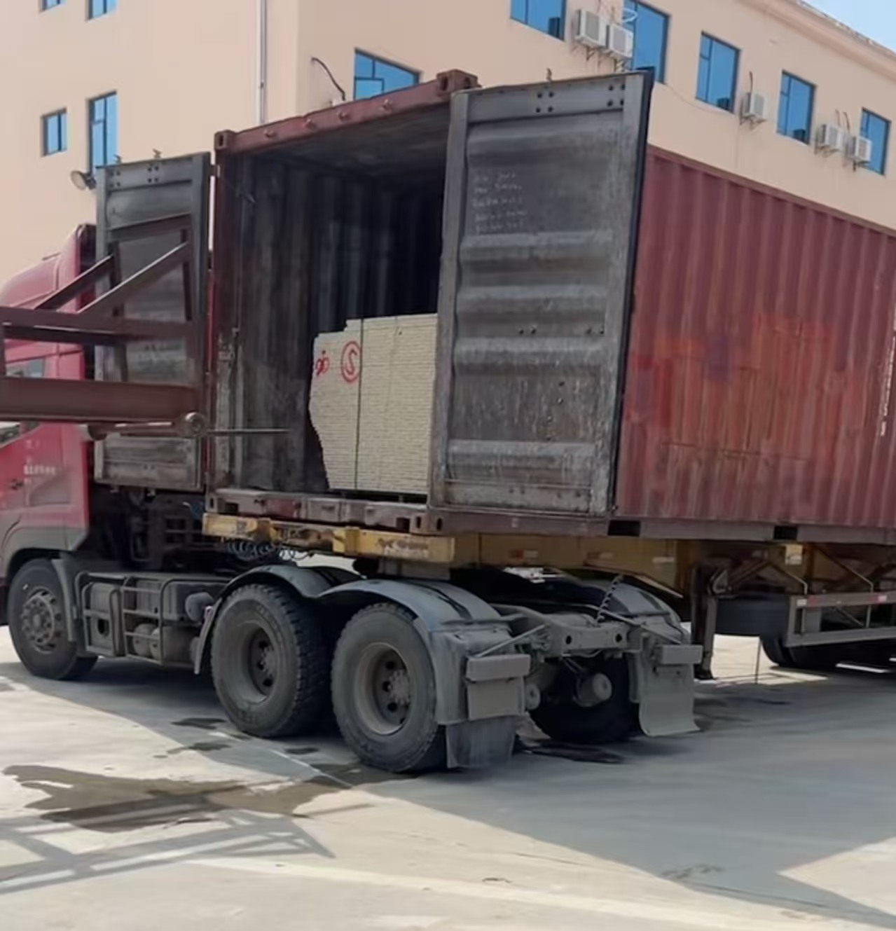 泰安 黄金麻荔枝面毛板