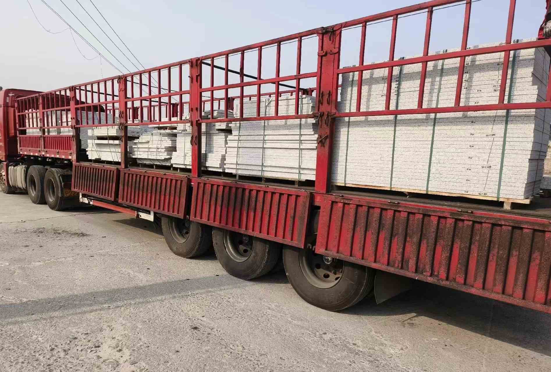 泰安 白麻荔枝面外墙干挂，工厂装车日常